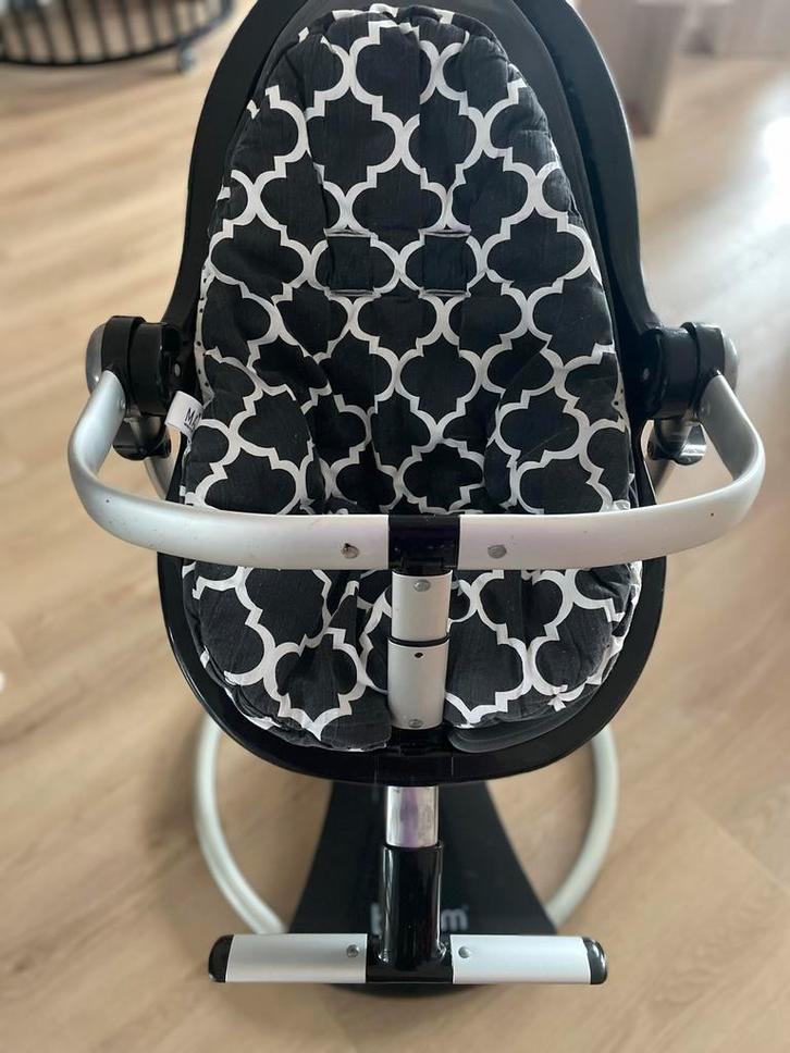 Bloom Kinderstoel - Meegroeistoel - met veel accessoires, Kinderen en Baby's, Kinderstoelen, Gebruikt, Meegroeistoel, Afneembaar eetblad