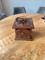 Goed onderhouden stoof uit grootmoeders tijd, Huis en Inrichting, Tafels | Bijzettafels, Ophalen, Zo goed als nieuw, 75 cm of meer