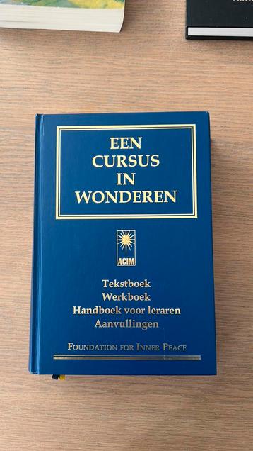 Een cursus in wonderen beschikbaar voor biedingen