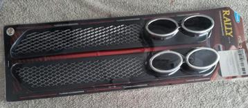 Uitlaat ,Namaak ,kunststof stuk voor auto.( Show stuk) beschikbaar voor biedingen