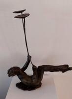 Harlequin, jongleur in brons., Ophalen