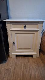 Klein brocant vintage kast kastje met lade, Huis en Inrichting, Slaapkamer | Nachtkastjes, Ophalen, Gebruikt, 65 cm of meer, 70 cm of meer