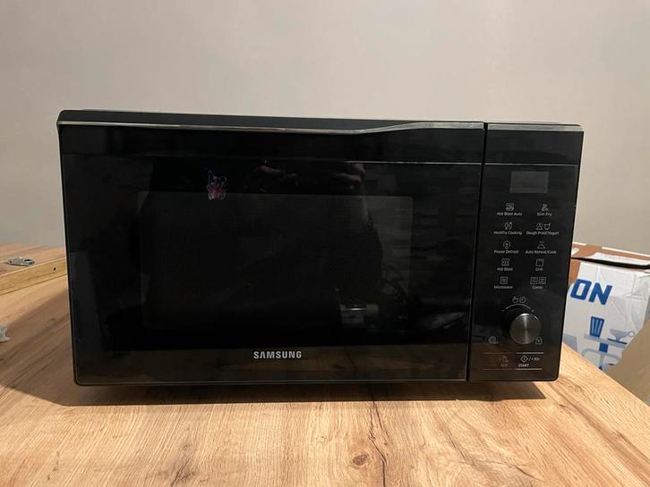 Combimagnetron / Oven - Perfect voor elk huishouden!, Witgoed en Apparatuur, Magnetrons, Zo goed als nieuw, Vrijstaand, Combimagnetron