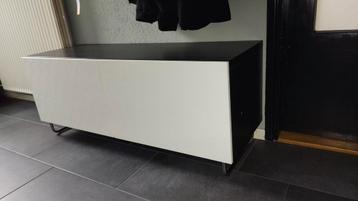Ikea Besta TV-kastje met Vassviken deurtjes - afbeelding 2