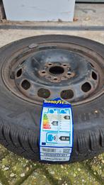 Winterbanden Goodyear 195/65 R15 met velgen - Ford Focus, Auto-onderdelen, Banden en Velgen, Ophalen, 15 inch, Banden en Velgen