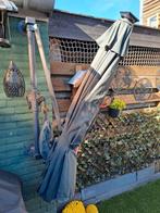 Zwevende muur parasol, Ophalen, Zo goed als nieuw