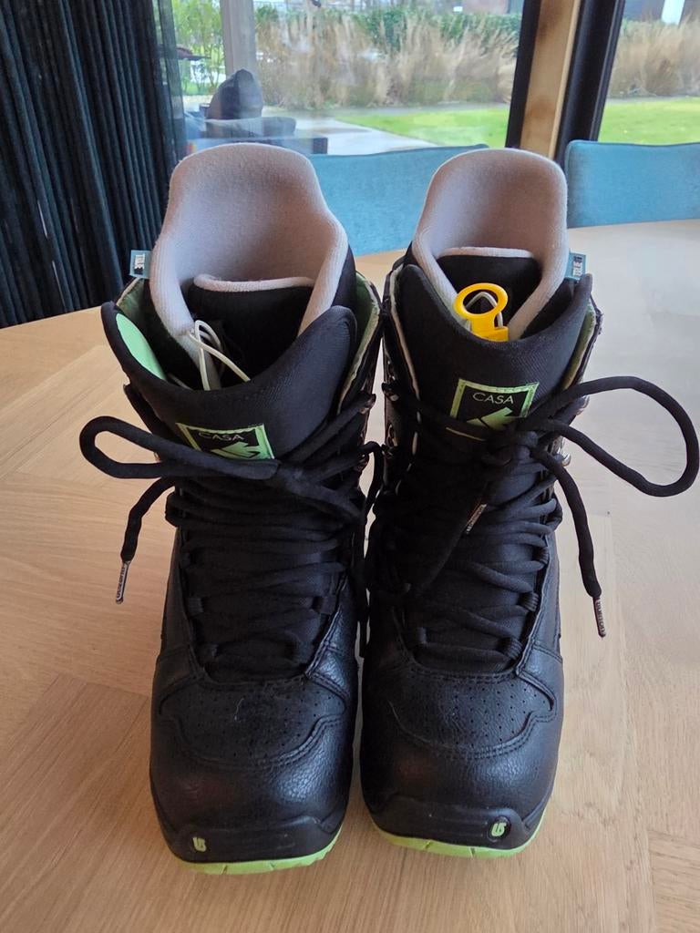 Burton Snowboardschoenen Maat 38 (valt als 37), Ophalen of Verzenden, Zo goed als nieuw, Snowboots