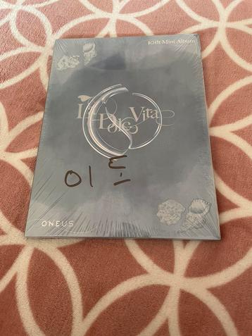 SEALED Oneus Dolce La Vita Album / CD Leedo signature
