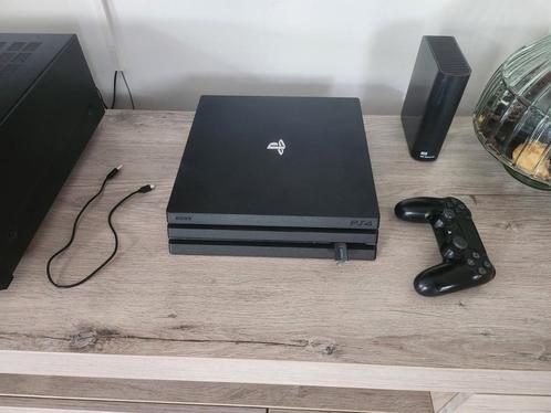 Playstation 4 Pro met 8tb externe hardeschijf te koop, Spelcomputers en Games, Spelcomputers | Sony PlayStation 4, Zo goed als nieuw