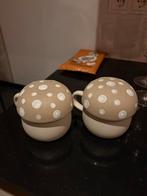 Set van 2 paddenstoel mokken, Huis en Inrichting, Keuken | Servies, Ophalen of Verzenden, Zo goed als nieuw, Overige typen