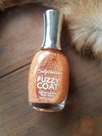 Sally Hansen Fuzzy coat textured nail colour vernis., Nieuw, Oranje, Make-up, Ophalen of Verzenden