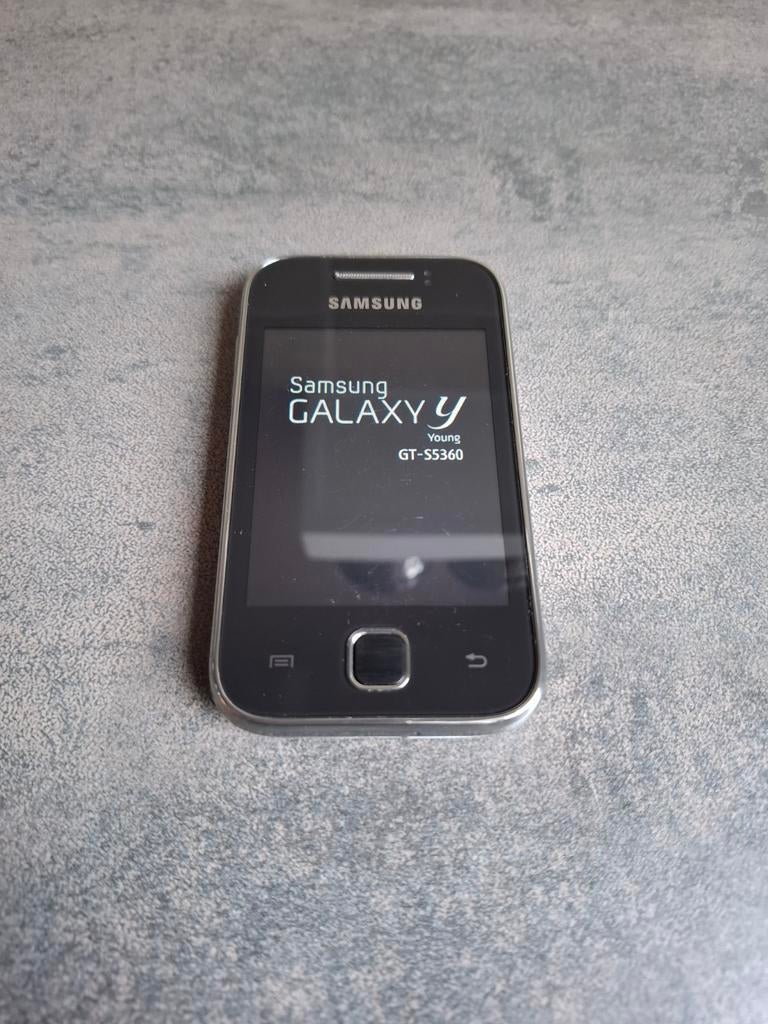Zwarte "Samsung" Galaxy Y Young. GT-S5360., Telecommunicatie, Mobiele telefoons | Samsung, Gebruikt, Overige modellen, Zonder abonnement