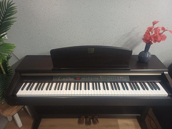 Yamaha Clavinova CLP-130 digitale piano Gratis bezorging!, Muziek en Instrumenten, Piano's, Gebruikt, Piano, Bruin, Digitaal, Ophalen of Verzenden