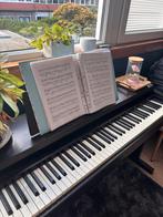 Roland HP 1300e digital piano, Muziek en Instrumenten, Piano's, Ophalen of Verzenden, Zo goed als nieuw, Zwart