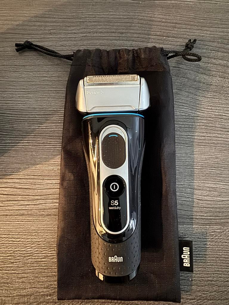 Braun Series 5 Scheerapparaat - incl. reiniger!, Ophalen of Verzenden, Zo goed als nieuw, Scheren en Epileren