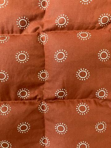 Warmtekussen,  pittenzak, kruik. Terra met zonnetjes beschikbaar voor biedingen