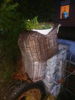 Oud rieten kinderzitje als plantenbak, Ophalen, Overige materialen, Gebruikt, Tuin