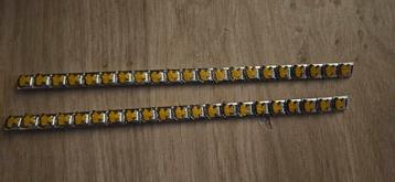 2x  handgemaakte armbandjes met vlinders beschikbaar voor biedingen