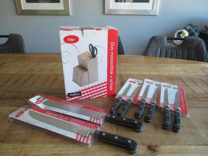 Gero Duo Messenblok met schaar nieuwe steakmessen vleesmes, Huis en Inrichting, Keuken | Keukenbenodigdheden, Nieuw, Ophalen of Verzenden