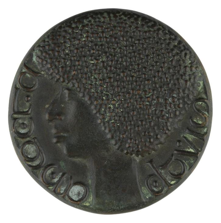 PENNING 1973 Christien Nijland : Angela Davis, Postzegels en Munten, Penningen en Medailles, Brons, Nederland, Verzenden