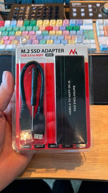 MacLean energy M.2 SSD adapter NGFF usb 3.0 MCE582