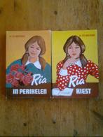 Ria in perikelen / Ria kiest   door H. te Merwe, Ophalen of Verzenden, Gelezen