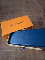 Louis vuitton 400uv, Sieraden, Tassen en Uiterlijk, Portemonnees, Ophalen of Verzenden, Nieuw, Zwart