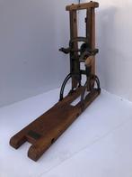 Antieke stoeltjesboor Handboormachine - Eikenhout & Metaal, Ophalen of Verzenden