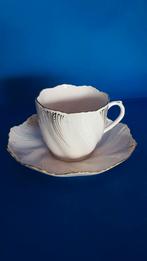 Kop en schotel roze en goud, handgeschilderd Tsjechie 1A22/5, Antiek en Kunst, Ophalen of Verzenden