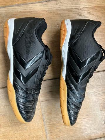 Sportschoenen hummel .  Wegebns knie blessure overbodug beschikbaar voor biedingen