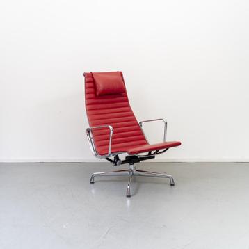 1 Vitra Eames Ea 124 Lounge Chair Rood Leer Chroom beschikbaar voor biedingen
