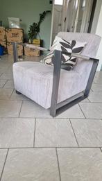 Licht Beige Corduroy Stoel met metalen frame, Huis en Inrichting, Fauteuils, Ophalen, Stof, 50 tot 75 cm