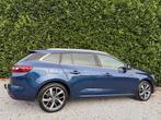 Renault Mégane Estate 1.5 dCi Bose |NWE APK|PANO|AIRCO|NAVI, Voorwielaandrijving, Gebruikt, 4 cilinders, Blauw