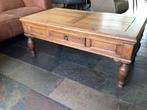 Massief eiken salontafel, Huis en Inrichting, Gebruikt, 100 tot 150 cm, 50 tot 75 cm, Eiken hout salontafel met bolpoten , en grote lade .