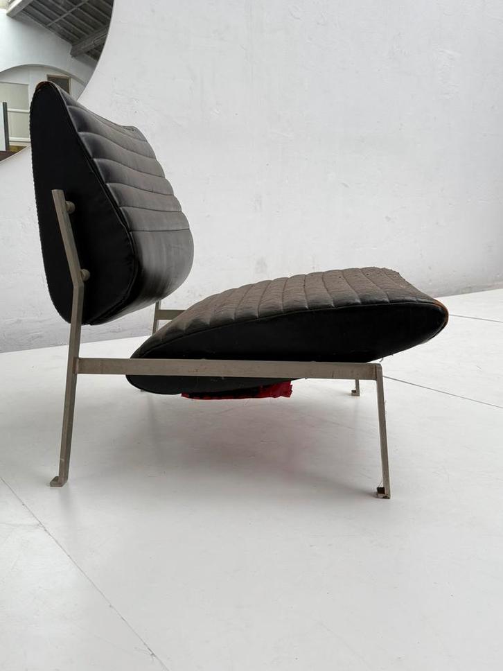 Zeer zeldzame ‘Meander Delta’ fauteuil design Rudolf Wolf 50, Antiek en Kunst, Kunst | Designobjecten, Ophalen