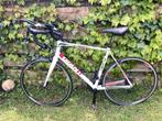 Racefiets Giant maat L (ca 57cm frame) + evt extra banden en, Fietsen en Brommers, Fietsen | Racefietsen, Meer dan 20 versnellingen