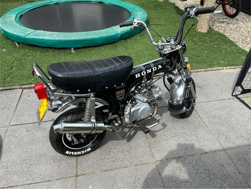 Gezocht!! Een (Skyteam) Dax frame op NL motorkenteken, Fietsen en Brommers, Brommers | Honda, Gebruikt, Ophalen