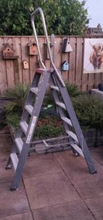 Altrex flaco 6 treden dubbele oploop trap, Doe-het-zelf en Verbouw, Ladders en Trappen, Ophalen, Zo goed als nieuw, Trap, 2 tot 4 meter