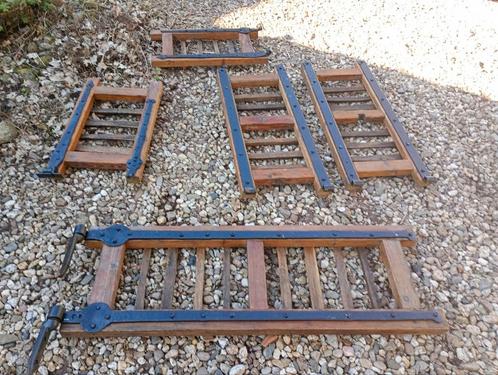 Retro hekwerk met zware (antieke Zweedse) hengen. Totaal 5, Tuin en Terras, Tuinhekken en Hekwerk, Gebruikt, Hout, Ophalen
