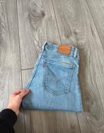 Levi’s broek, Kleding | Dames, Spijkerbroeken en Jeans, Blauw, Overige jeansmaten, Ophalen of Verzenden, Zo goed als nieuw