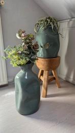 Groene Vaas - Stijlvol en Uniek!, Huis en Inrichting, Woonaccessoires | Vazen, 50 tot 75 cm, Aardewerk of Porselein, Ophalen of Verzenden