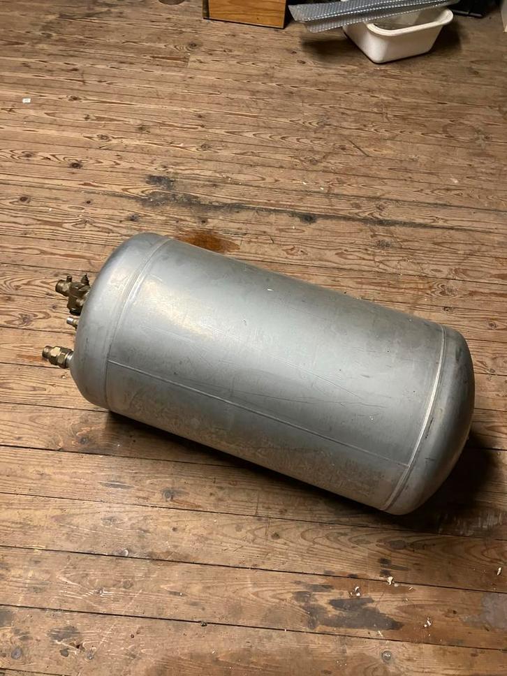 Buitenkachel/Boiler voor Zwembad/Jacuzzi, Doe-het-zelf en Verbouw, Overige Doe-het-zelf en Verbouw, Gebruikt, Ophalen