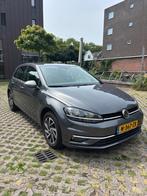 Volkswagen Golf 7 1.0 TSI 110pk Comfortline Sound 2017 Grijs, Voorwielaandrijving, Stof, Handgeschakeld, 3 cilinders