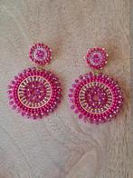 Ronde roze oorbellen met ronde hanger en oorstekers gouden r, Sieraden, Tassen en Uiterlijk, Oorbellen, Overige materialen, Nieuw