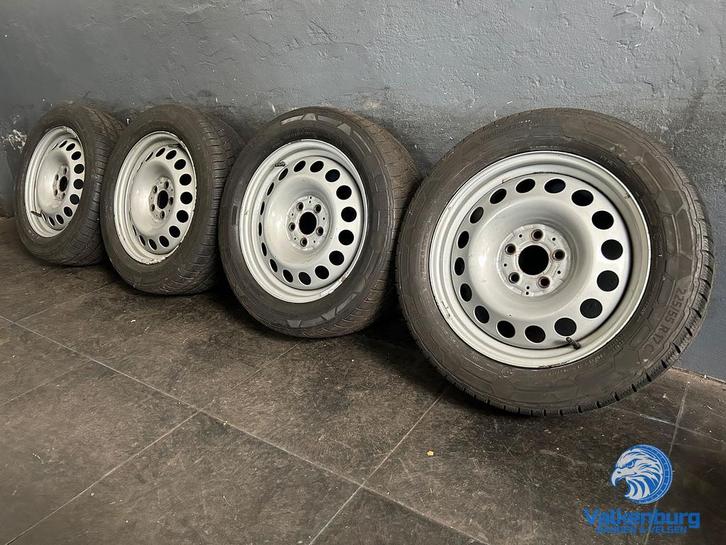 7mm! Originele Mercedes Vito W447 17 inch stalen velgen TPMS, Auto-onderdelen, Banden en Velgen, Banden en Velgen, Winterbanden