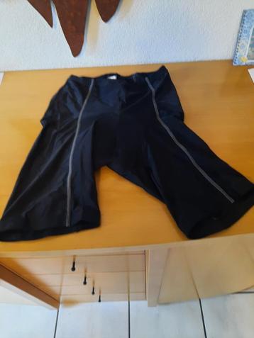 Zwarte Fietsbroek met Zeem - Maat L beschikbaar voor biedingen