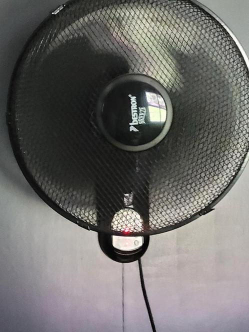 Breston Breeze Wandventilator /Muurventilator, Witgoed en Apparatuur, Ventilatoren, Gebruikt, Overige, Ventilator met afstandsbediening