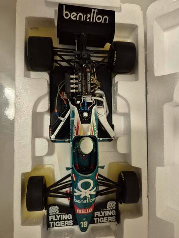 minichamps 1:18 F1 model beschikbaar voor biedingen