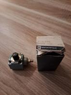 Limit switch head Telemec ZCKE05, Hobby en Vrije tijd, Ophalen of Verzenden, Zo goed als nieuw