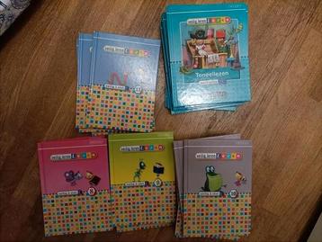 Veilig en vlot boekjes Kim-versie. 8 tm 11 en toneelleesboek beschikbaar voor biedingen